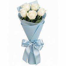 Букет 5 Белых роз Проуд в Темникове