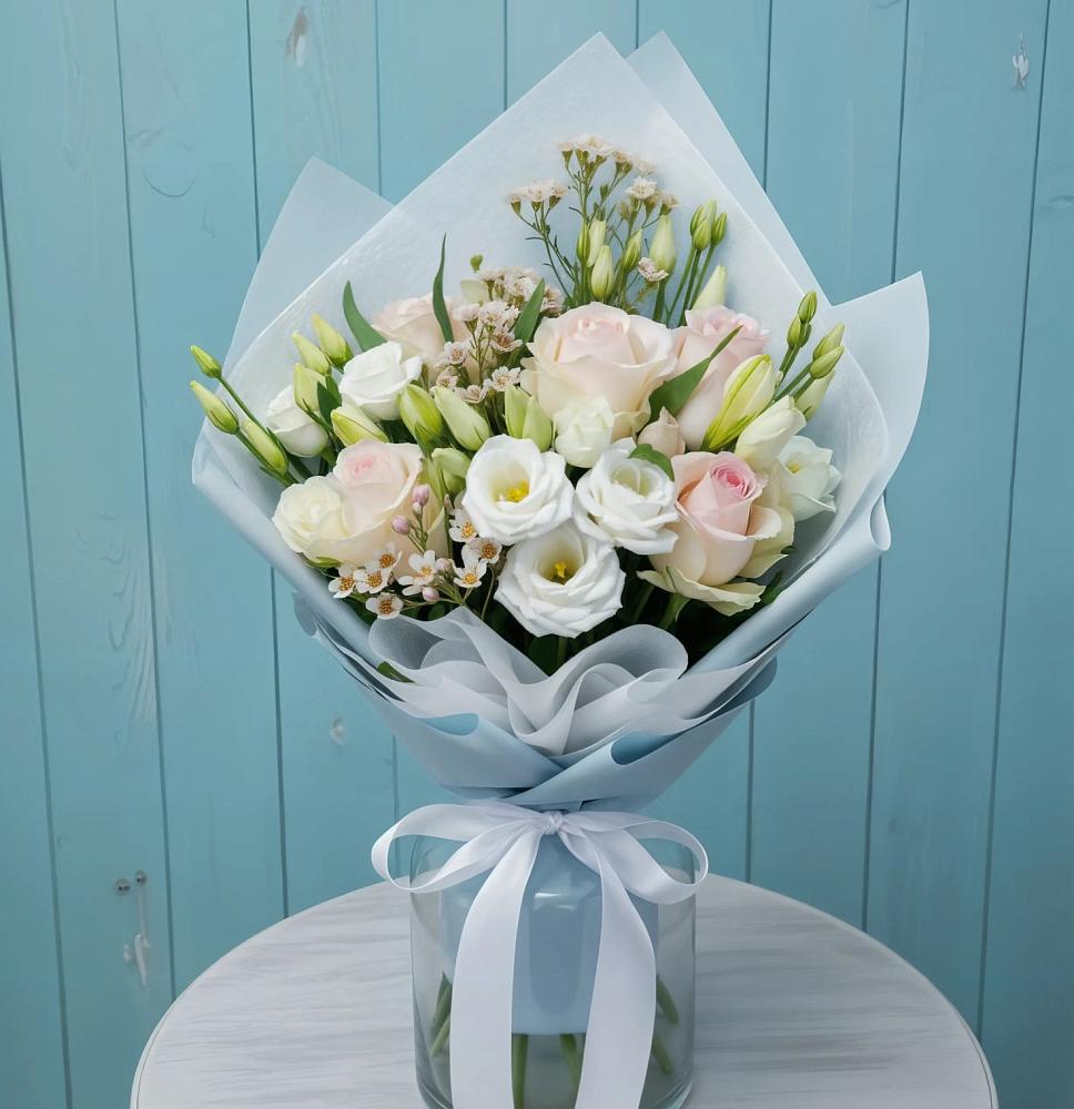 Букет цветов из: Розы и Лизиантусы в Темникове