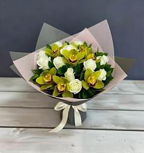 Букет цветов из:  Орхидеи и Розы в Темникове