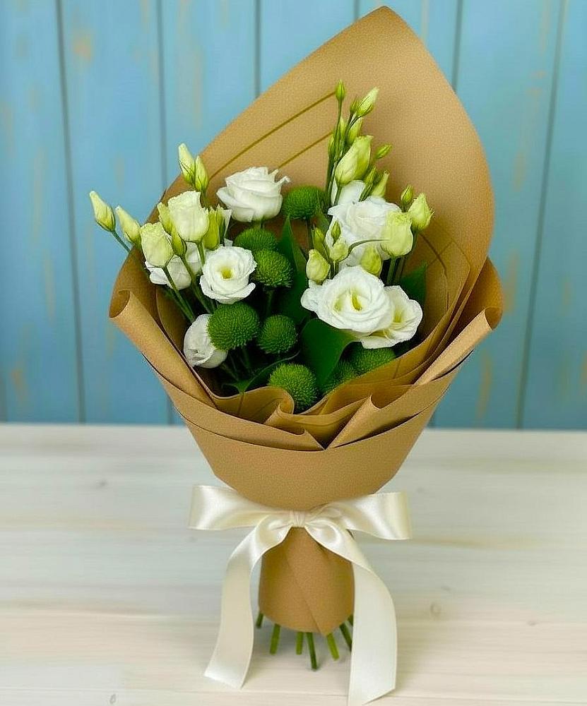 Букет цветов из: Хризантемы и Лизиантусы в Темникове