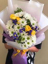 Букет цветов из:  Ирисы, Хризантемы и Розы #REPLACE_PRED# Темникове