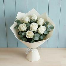 Букет Белые розы в Эвкалипте в Темникове