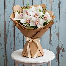 Букет цветов из:  Орхидеи и Розы в Темникове